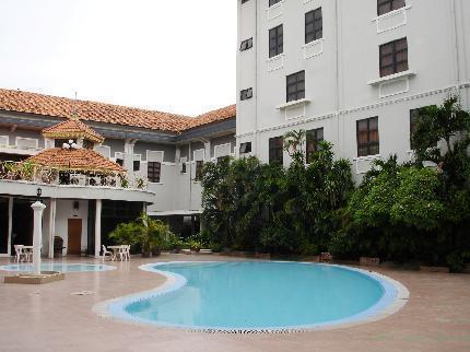 Holiday Hotel プノンペン エクステリア 写真